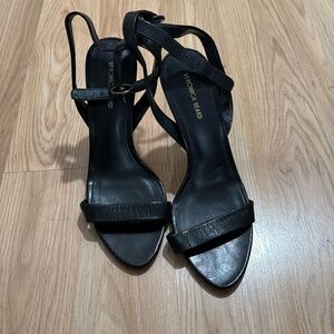 Veronica Beard Black Heels